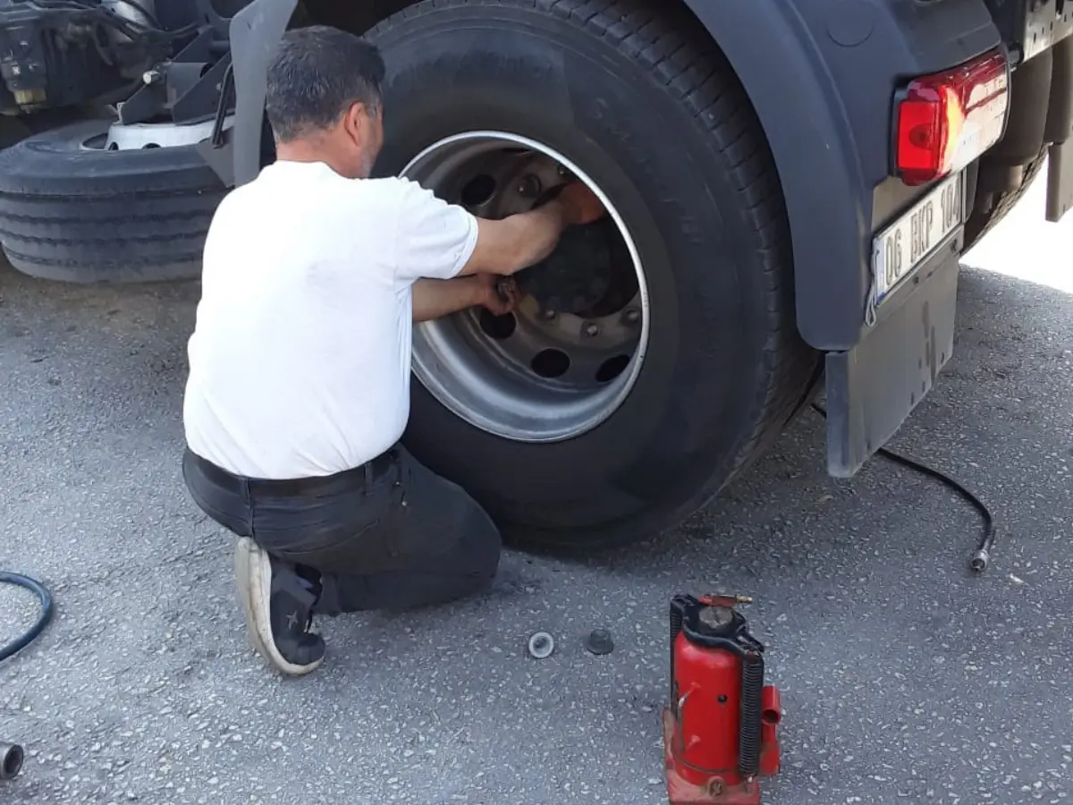 Bayramören Oto Lastikçi